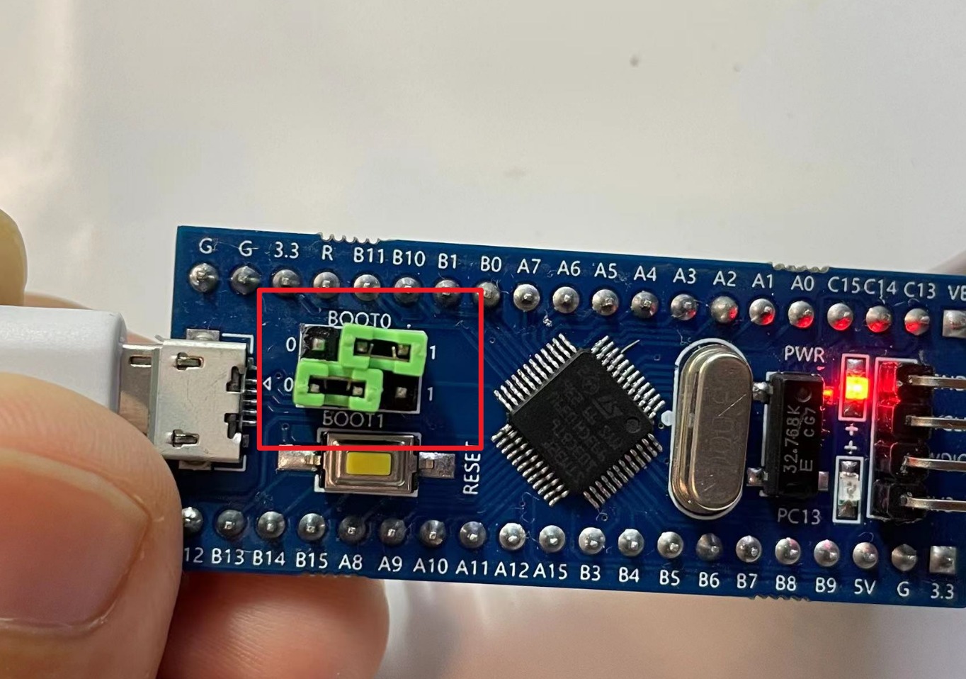 零基础快速上手STM32开发（手把手保姆级教程）