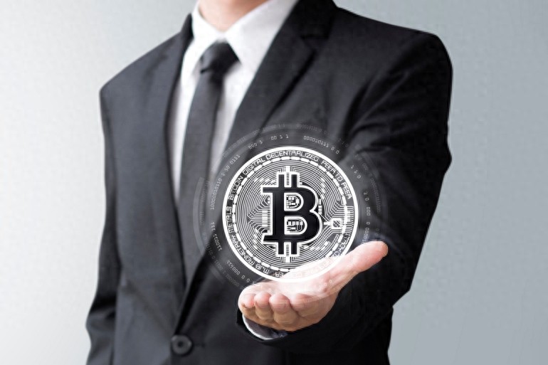 你如何开始投资比特币的第一步?专家为您提供的 4 种方式