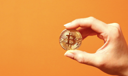 比特币挖矿：比特币矿工一天赚多少钱