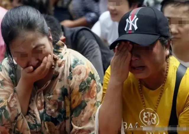 传销人民币_129亿资金转移跨境洗钱_鑫慷嘉传销骗局