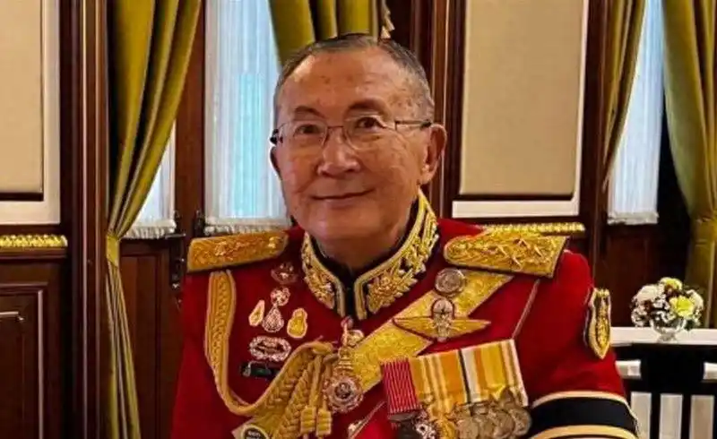 泰国王室成员朱察猜_泰国朱察猜亲王去世_泰国现有几位亲王