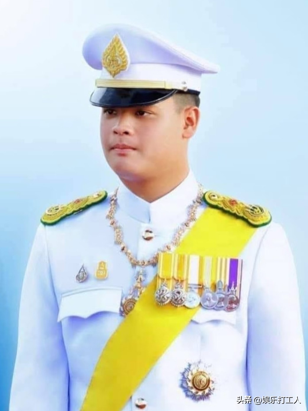 泰国王位第二顺位曝光!玛哈堂弟能力在线,提帮功的位置能坐稳?