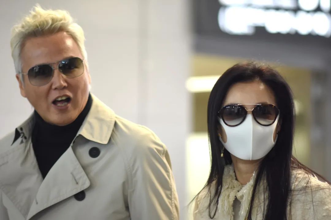 专访张庭案举报人:TST团队规模或超千万,大部分是家庭主妇