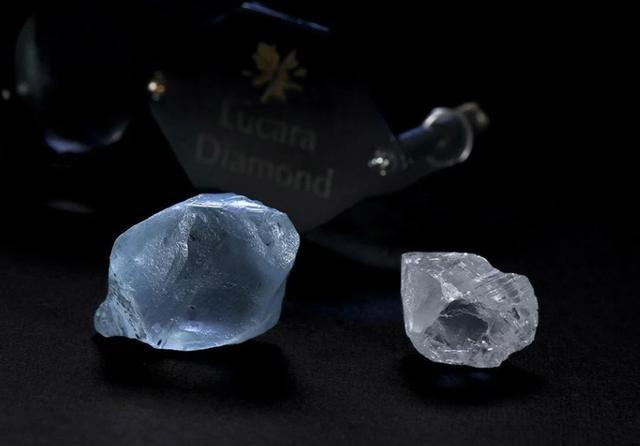 一家快倒闭的公司,\"垃圾堆\"中捡到36.9克拉蓝钻,估价超过2.7亿!