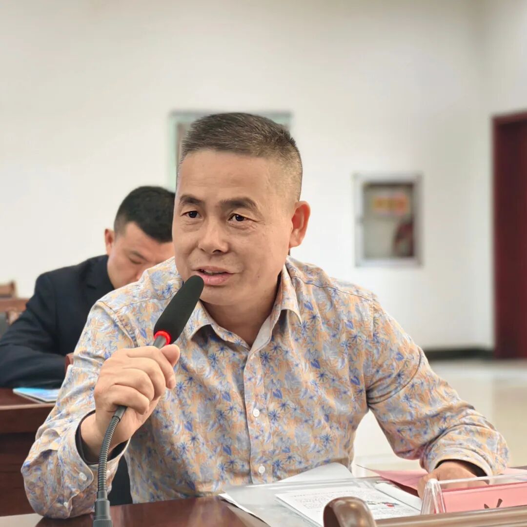上栗县人民检察院举办“‘检察蓝’护航‘大地红’，擦亮‘花炮故里’名片”新闻发布会