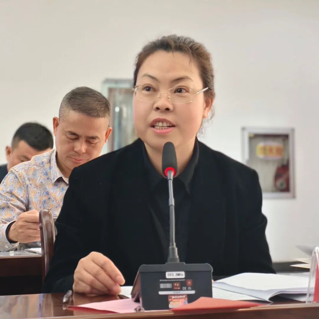 上栗县人民检察院举办“‘检察蓝’护航‘大地红’，擦亮‘花炮故里’名片”新闻发布会