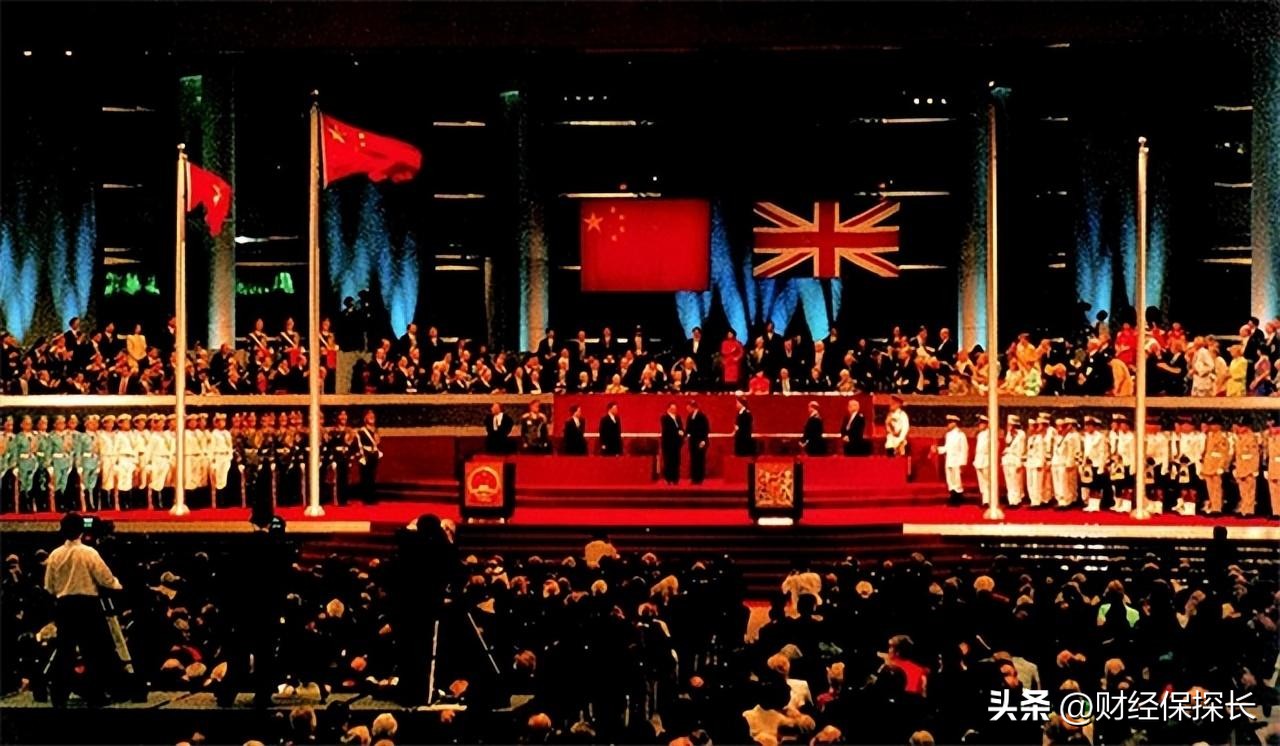 香港明明是中国的领土,为什么回归29年了,依然在使用港币?