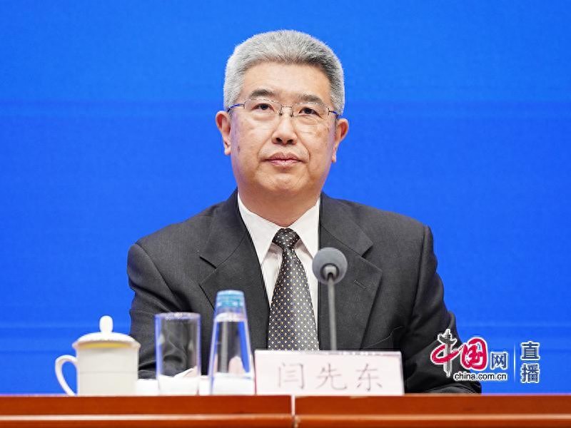 央行:2025年社融规模增量35.6万亿元,M2增长8.5% 继续实施适度宽松的货币政策