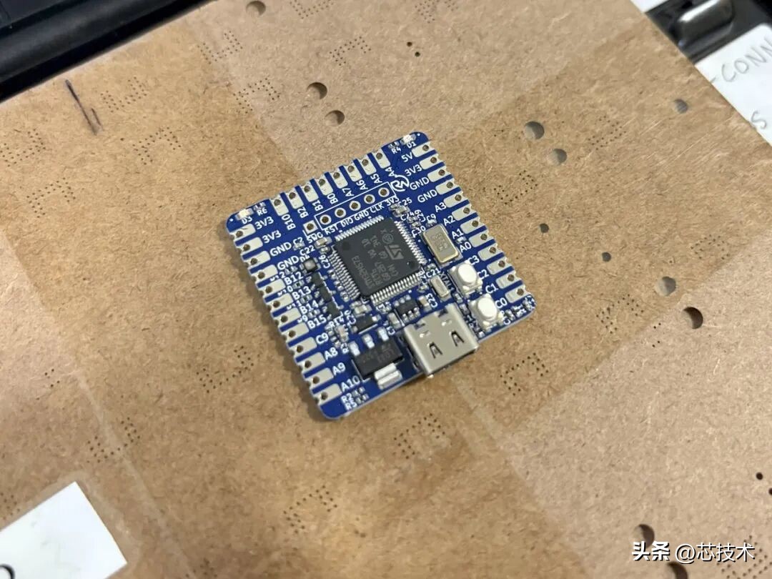 从零设计一块自己的STM32开发板:新手也能学会的完整指南