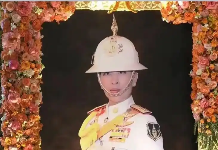 帕公主近亲结婚悲剧_泰王玛哈长跪亡女棺前真相_泰国皇室亲王