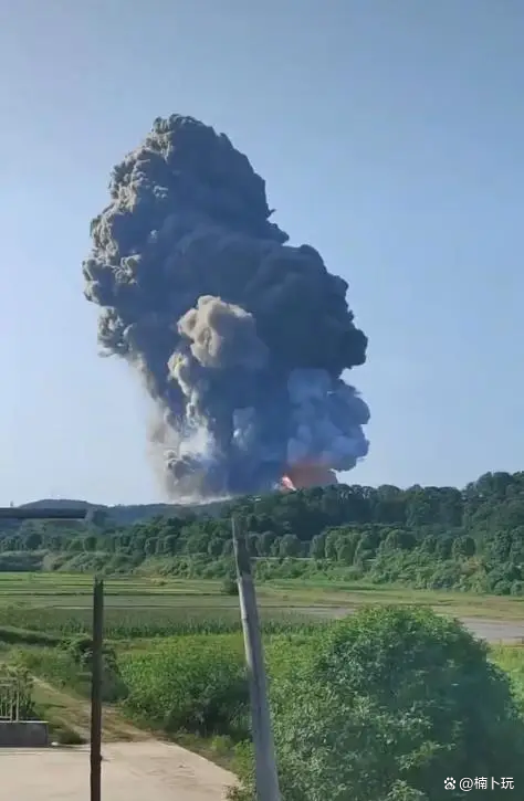人命岂是儿戏！一花炮厂爆炸，9人遇难，26人受伤，企业19天前刚被罚