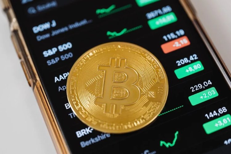 比特币是什么?怎么买?怎么玩?2025最新比特币教学指南