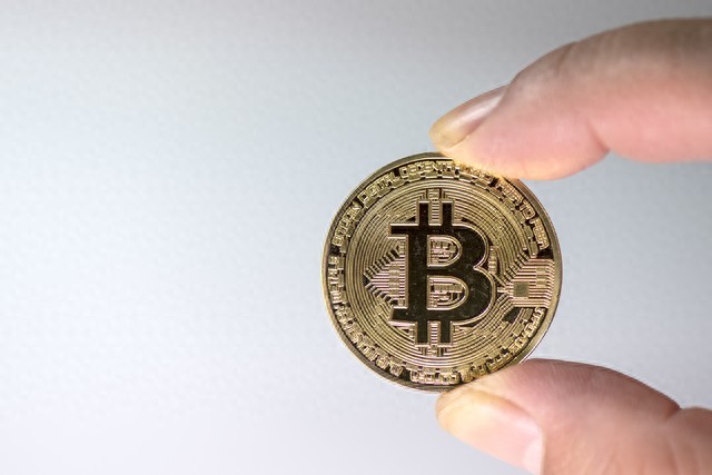 一边禁止交易，一边保护财产：检察院对比特币的双重定性